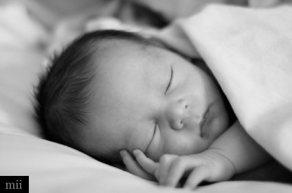 bebe durmiendo